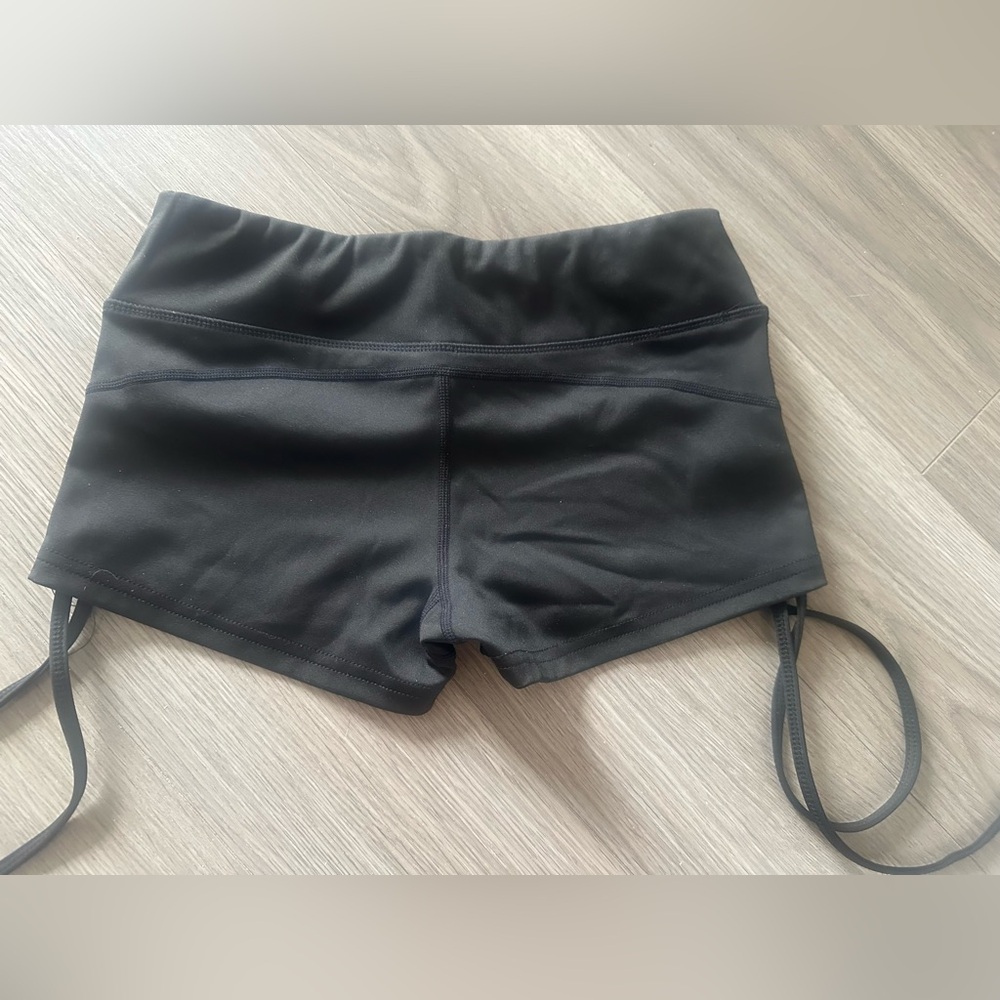 Don’t ache Black bootie dance Shorts with side ties xs